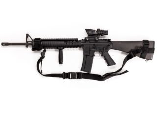 M16 RIFLE